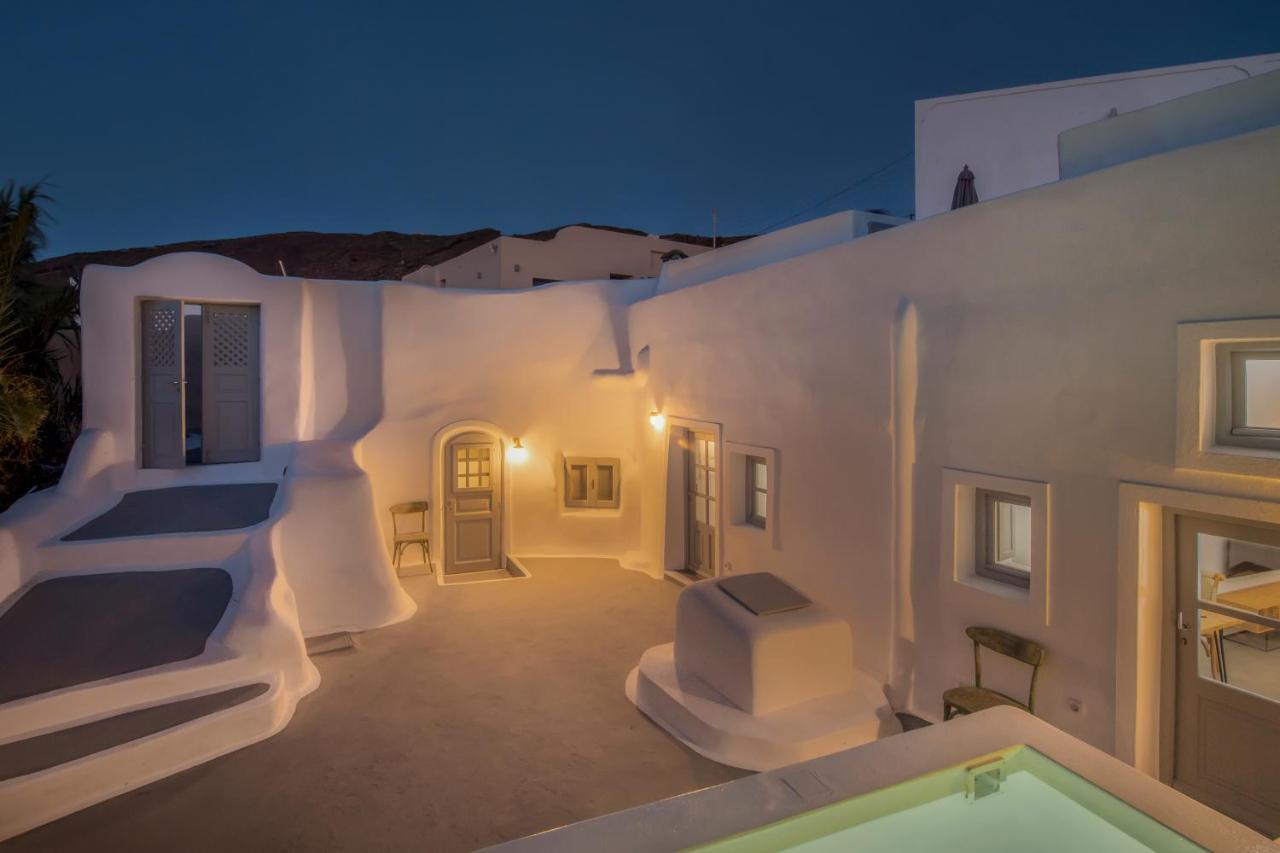 Aqua Serenity Luxury Suites Santorini Foinikia  Bagian luar foto