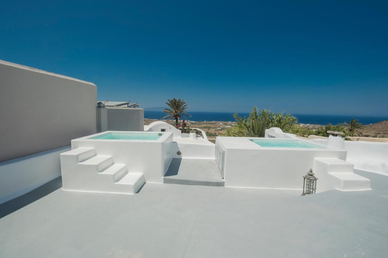 Aqua Serenity Luxury Suites Santorini Foinikia  Bagian luar foto